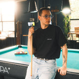 CAMISETA BÁSICA BORDADA NEGRO