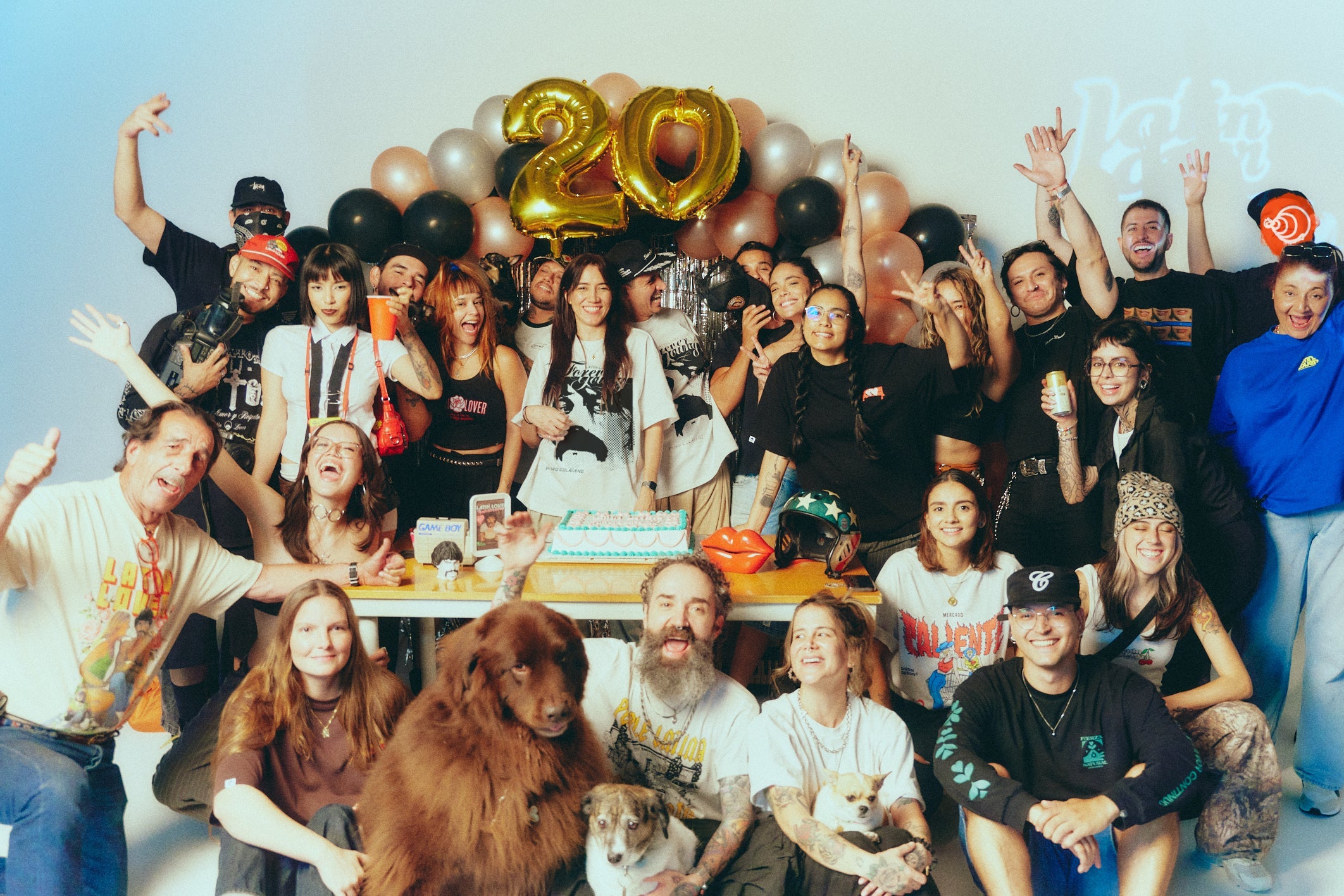 EDICIÓN ESPECIAL DE ANIVERSARIO 20 AÑOS