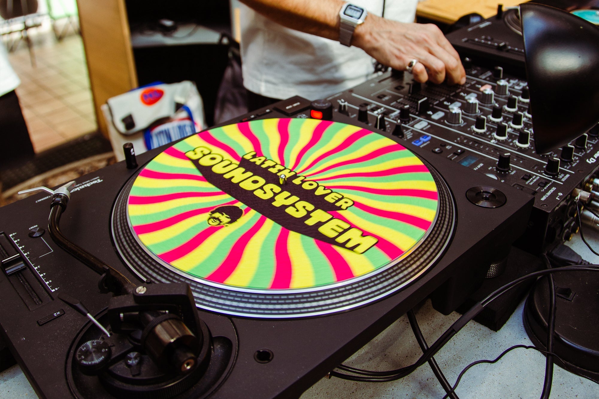 LATIN LOVER SOUNDSYSTEM DROP 01