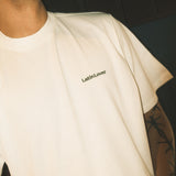 CAMISETA BÁSICA BORDADA CREMA